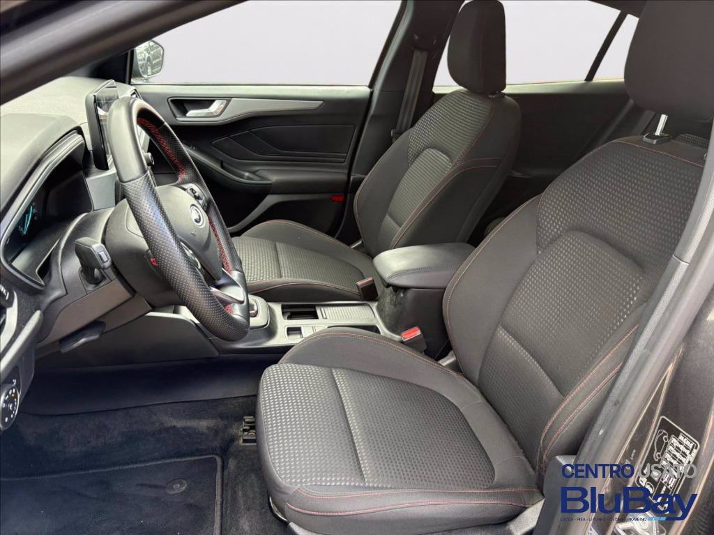 FORD Focus 1.0 EcoBoost Hybrid 125 CV 5p. ST-Line Design