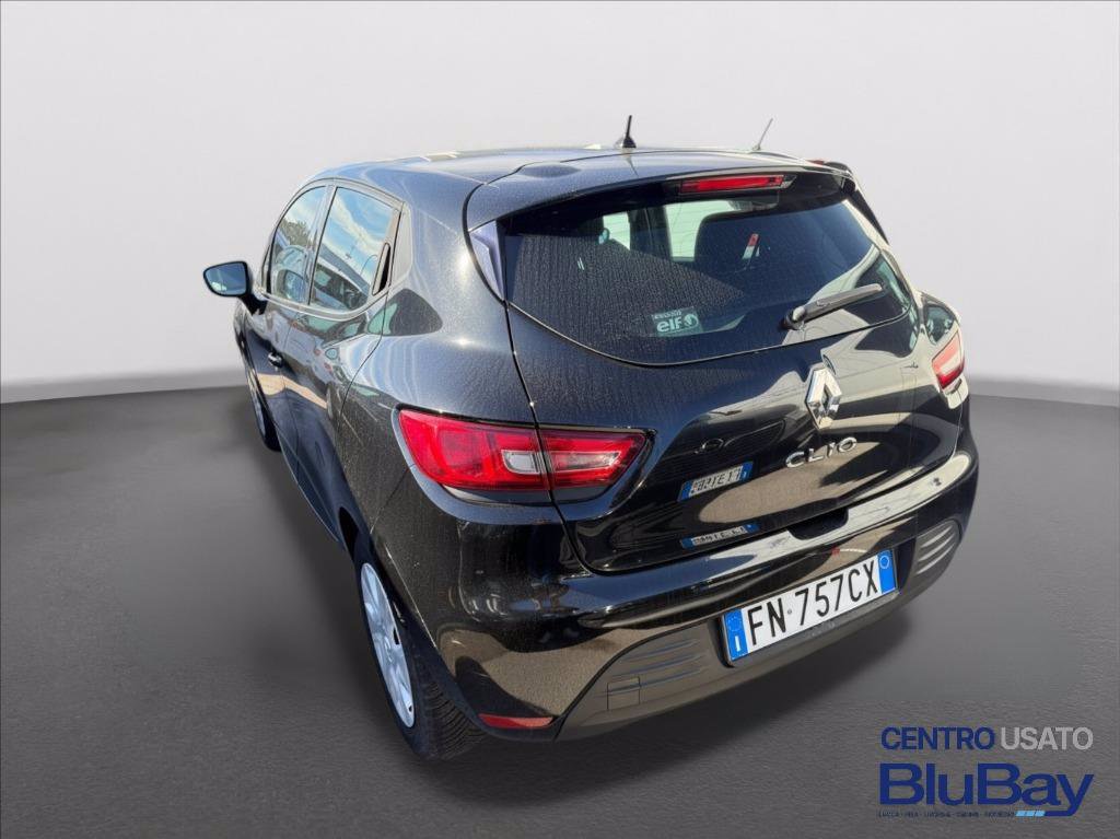 RENAULT Clio 1.2 75CV 5 porte Life