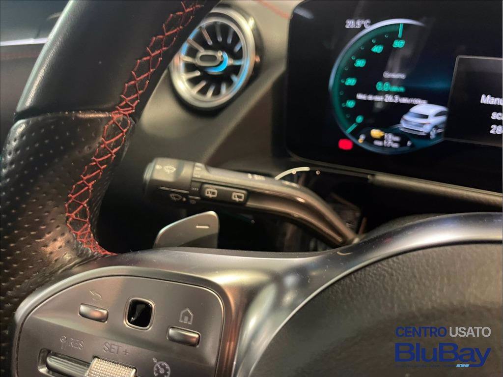 MERCEDES EQA 250 Premium Plus