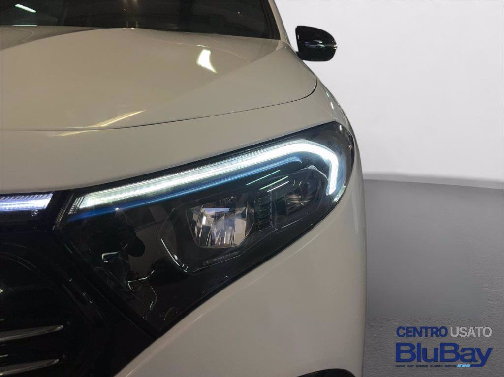 MERCEDES EQA 250 Premium Plus