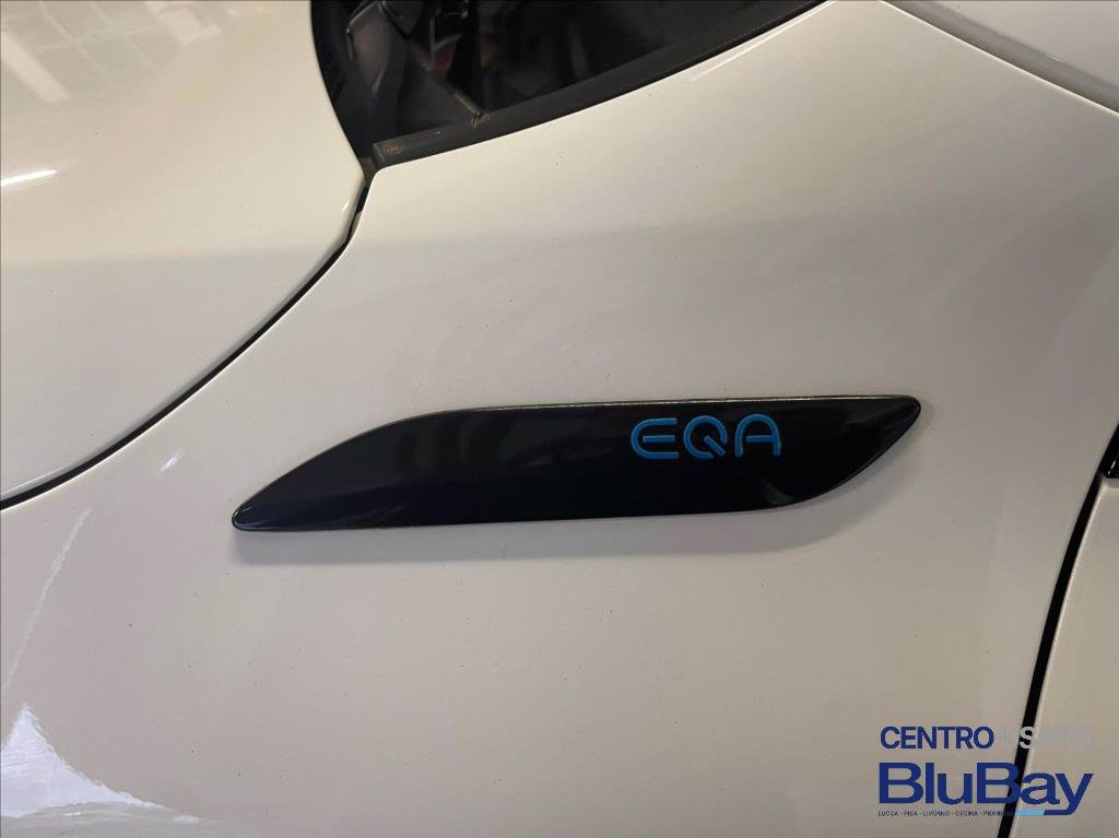 MERCEDES EQA 250 Premium Plus