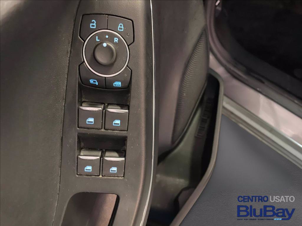 FORD Puma 1.0 EcoBoost Hybrid 125 CV S&S ST-Line X