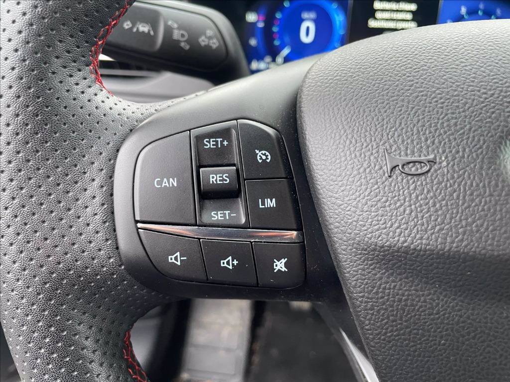 FORD Focus 1.0t ecoboost h st-line x 125cv