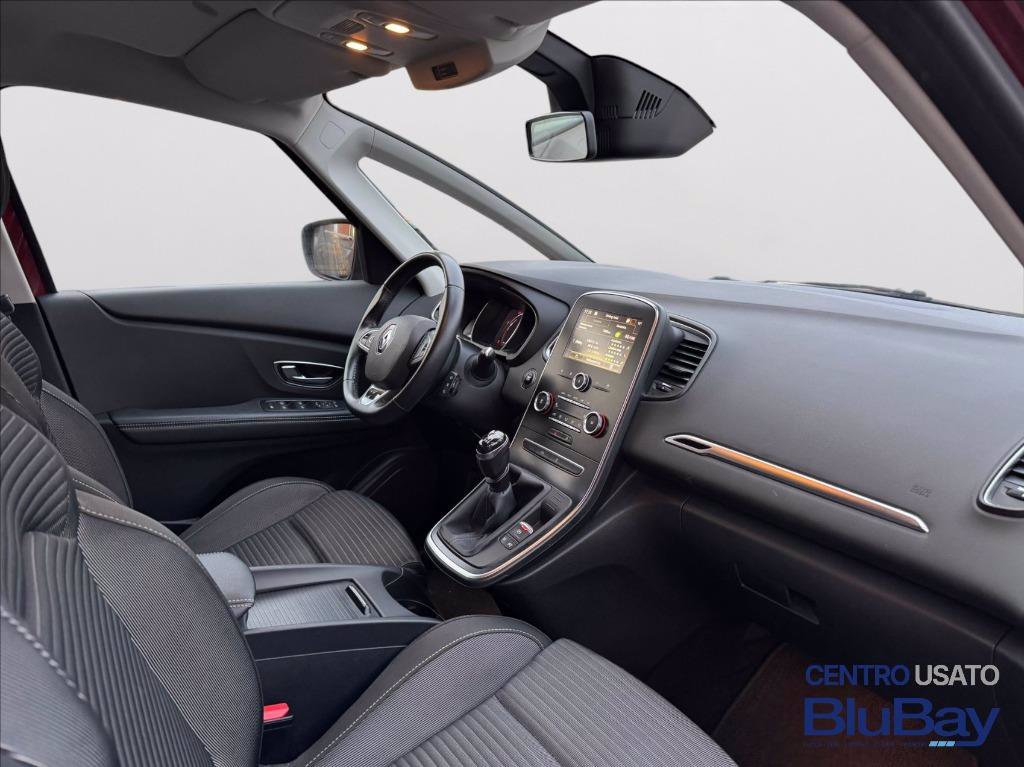 RENAULT Scénic Blue dCi 120 CV Business