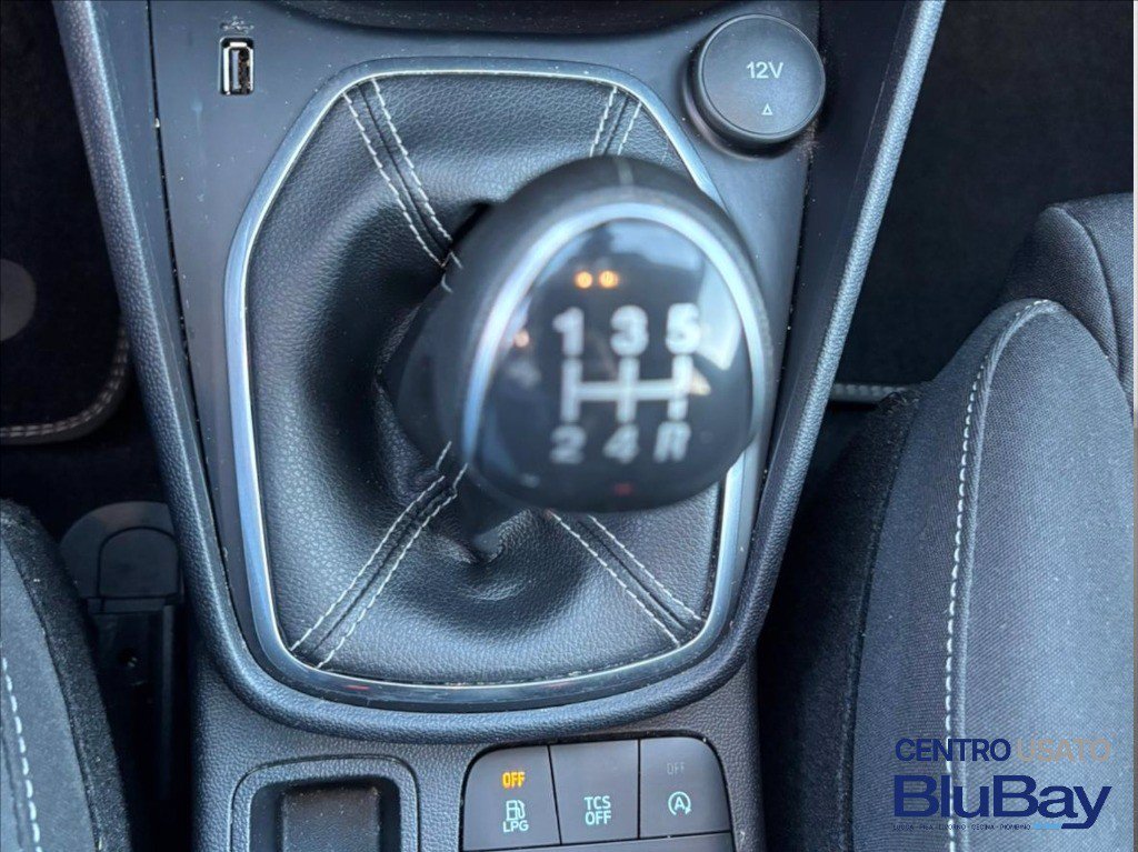 FORD Fiesta 1.1 75 CV GPL 5 porte Titanium