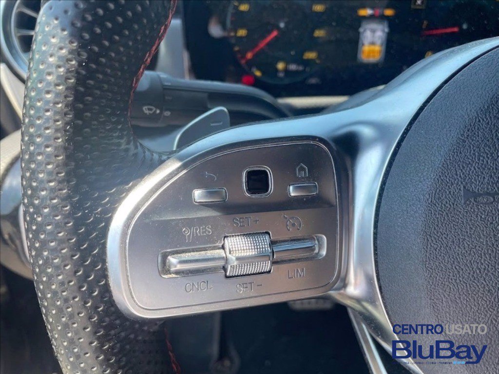 MERCEDES Cla coupe 200 d premium auto