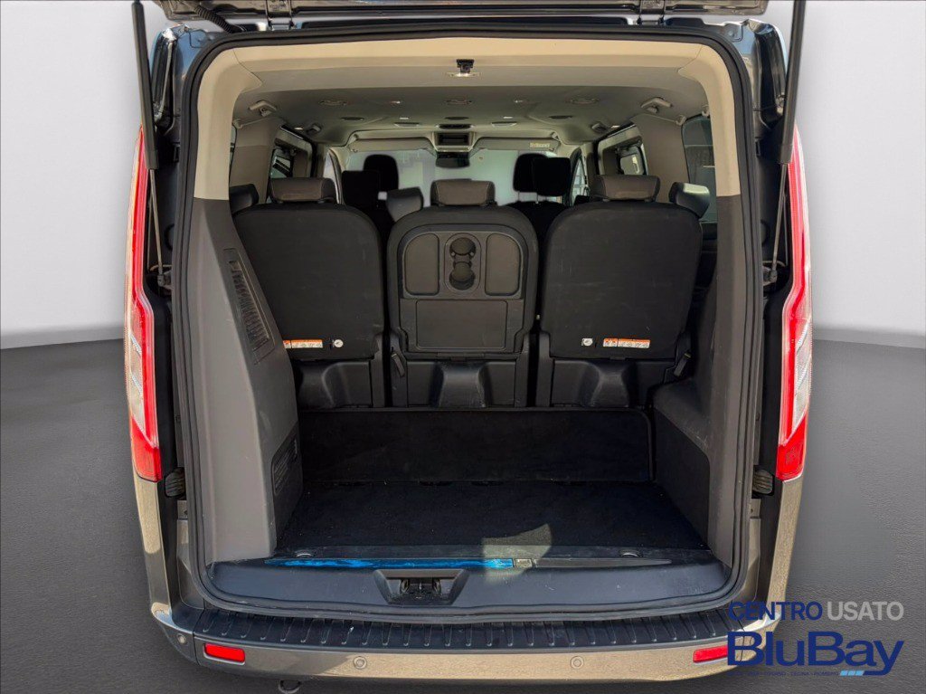 FORD Tourneo Custom 320 2.0 tdci 170cv Titanium L1H1 auto E6.2