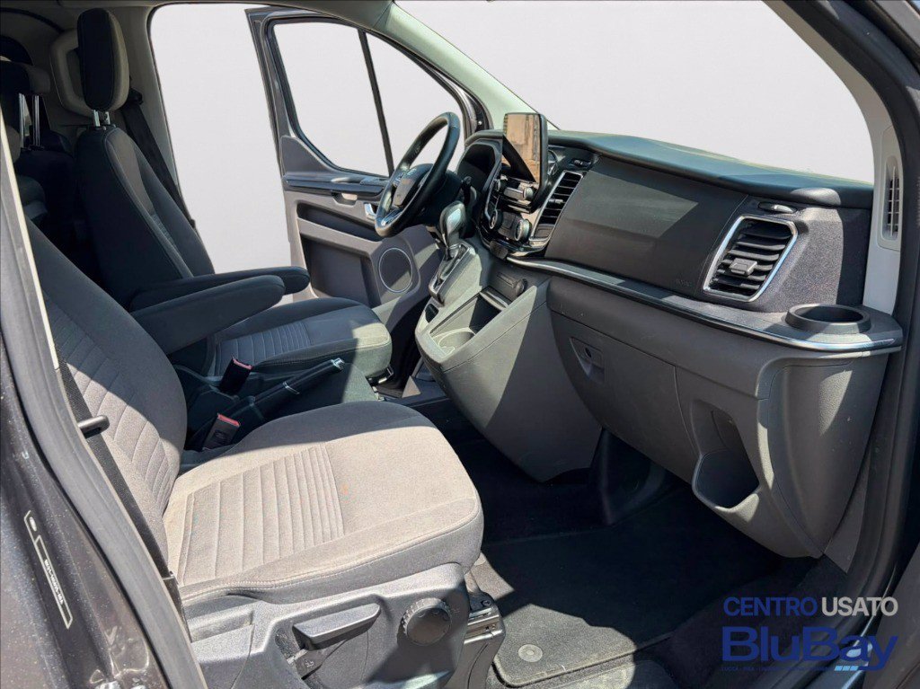 FORD Tourneo Custom 320 2.0 tdci 170cv Titanium L1H1 auto E6.2